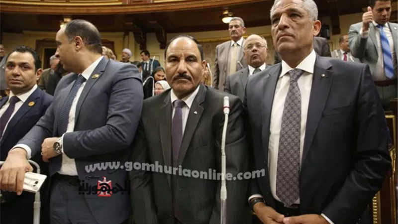 البرلمان يوجه التحية وقوفا لشهداء الوطن