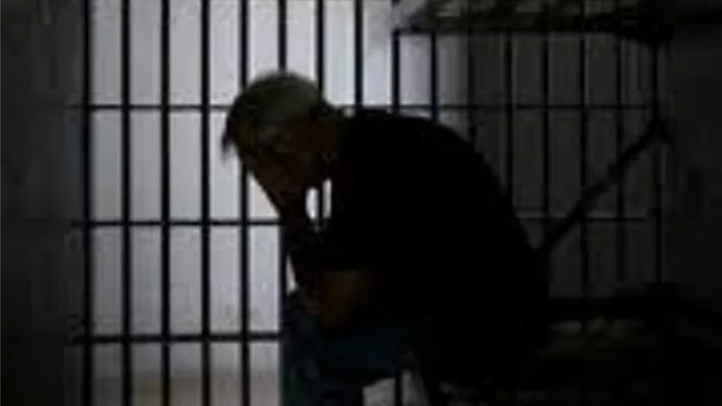 ضبط عاطل وبحوزته ٣٠ جرام هيروين بالعاشر من رمضان