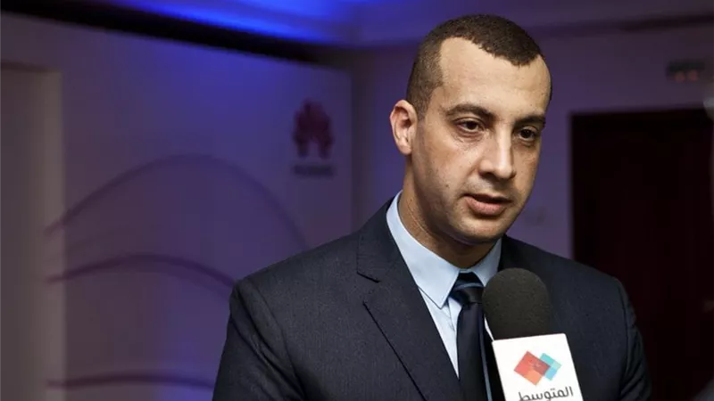 من هو حسام الجمل الرئيس التنفيذي لجهاز تنظيم الاتصالات الجديد؟