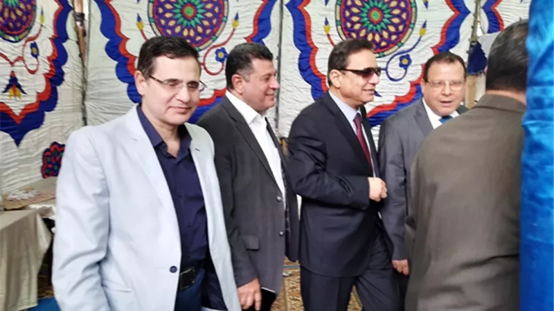 بالصور.. رئيس الوطنية للصحافة يتفقد انتخابات 