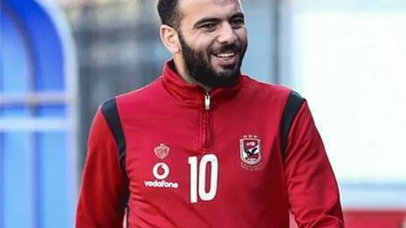 الأهلي يواجه برشلونه في مباراة اعتزال عماد متعب
