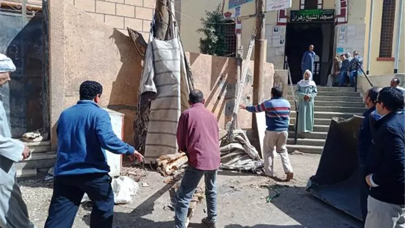 حملة لرفع الإشغالات والتعديات بمركز الفشن