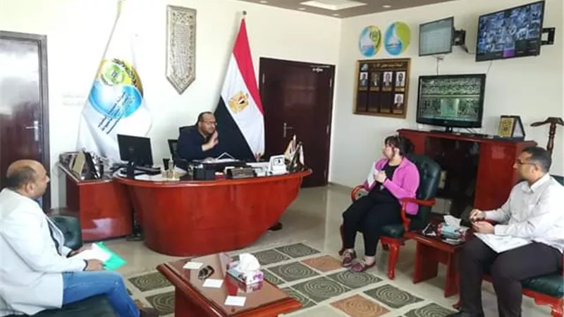 اجتماع طاريء بمياه أسيوط لمتابعة إجراءات مكافحة الفيروسات