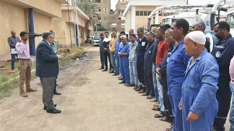رئيس مياه الأقصر يتابع إستعدادات الطوارئ لمواجهة التقلبات المناخية المحتملة