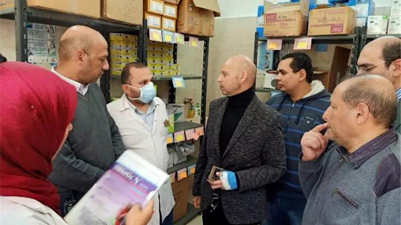مدير صحة الشرقية يتفقد مستشفي الصدر بالزقازيق .صور