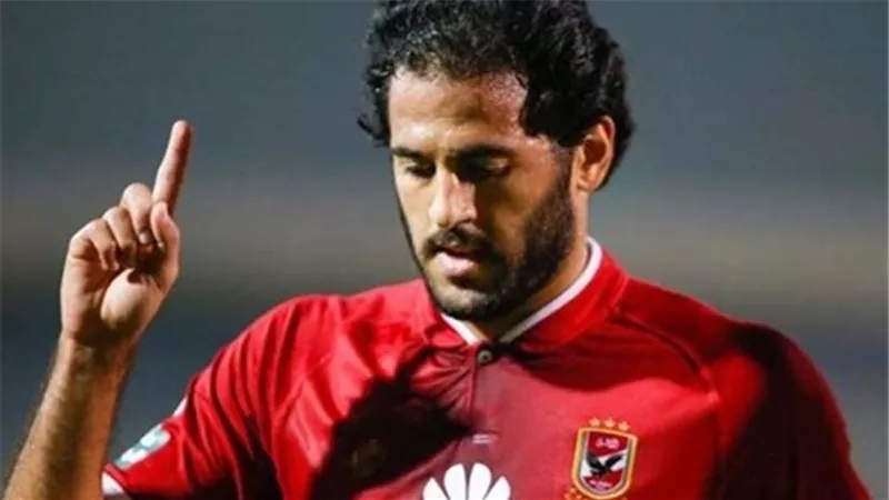 الدورى المصرى.. مروان محسن يقود هجوم الأهلى امام سموحة