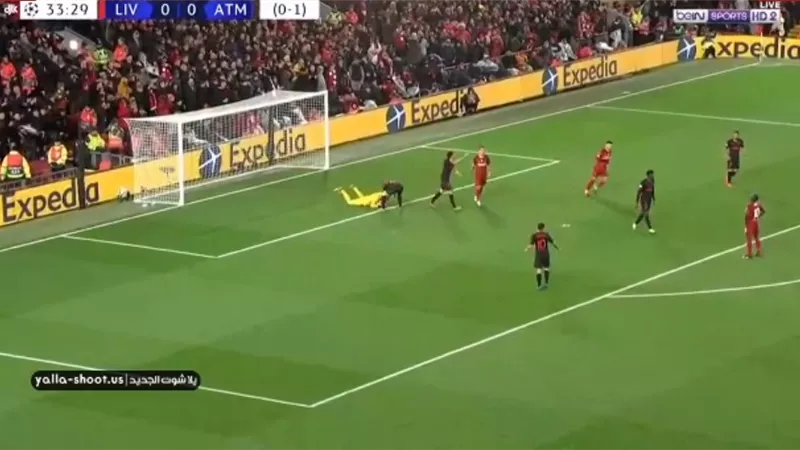 ليفربول يتقدم على اتليتكو مدريد بهدف نظيف وسقوط أمطار على انفيليد