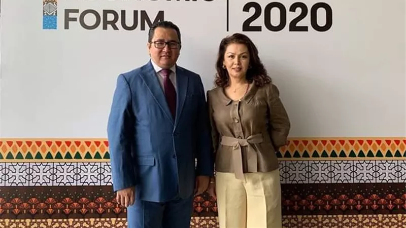المنتدى الدولي للمرأة يكرم الصحفية الكازاخية أكمارال باتالوفا