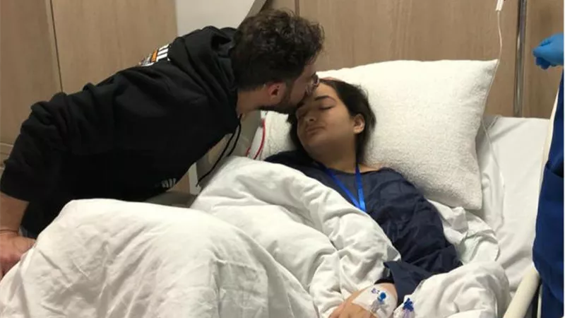 ملك ابنة أحمد زاهر تخضع لعملية جراحية