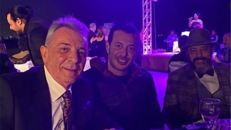 محمود حميده يشيد بمصطفى شعبان