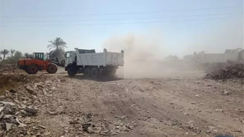 إستئناف أعمال تمهيد طريق السوفوتيل بالأقصر