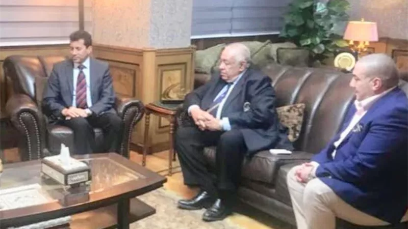 وزير الرياضة يشيد بجهود اتحاد كمال الأجسام بالنهوض باللعبة