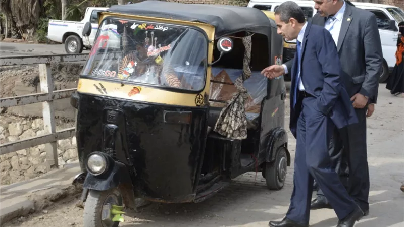 محافظ الغربية .. يتابع أعمال تطوير مزلقان مسجد وصيف بزفتي