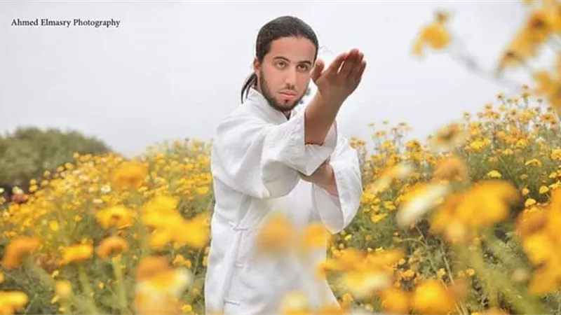 احمد شعبان بطل العاب 