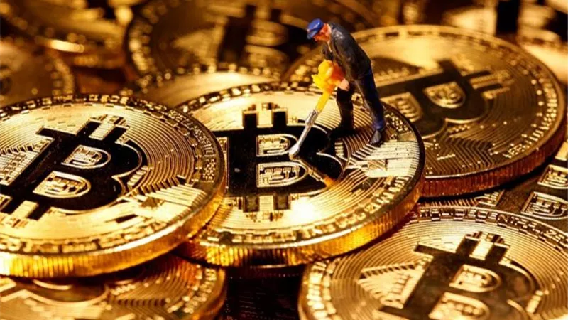 خسائر صادمة في سوق العملات الرقمية