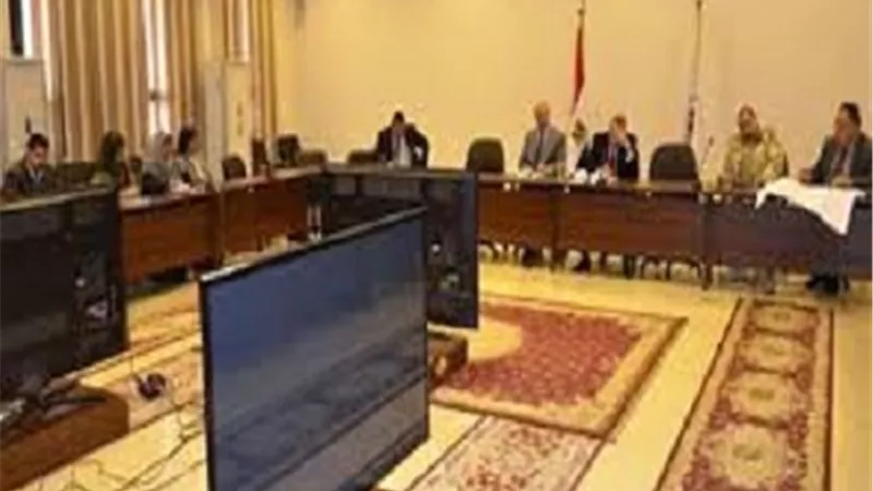 غرفة عمليات مستقبل وطن ببني سويف تتابع سيول قرية سنور