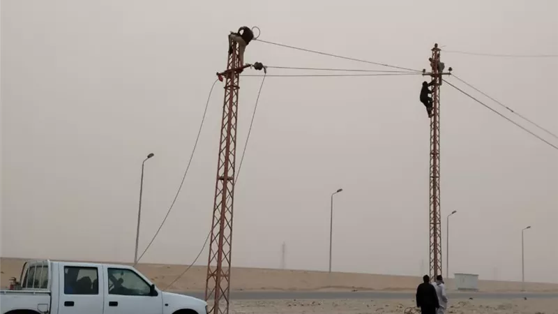 الانتهاء من رفع أسلاك الضغط العالي المغذية لروافع المنطقة الجنوبية