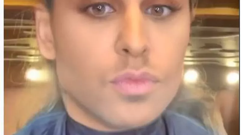 شاهد بالفيديو : مى سليم تتحول إلى رجل