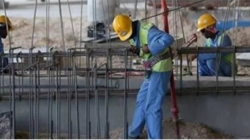 جرائم ضد الانسانية تلاحق العائلة المالكة في قطر بسبب عمال كأس العالم ٢٠٢٢
