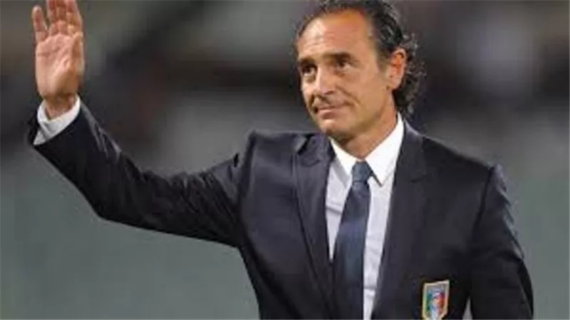 مدرب منتخب إيطاليا السابق: معظم أفراد عائلتي أصيبوا بفيروس كورون