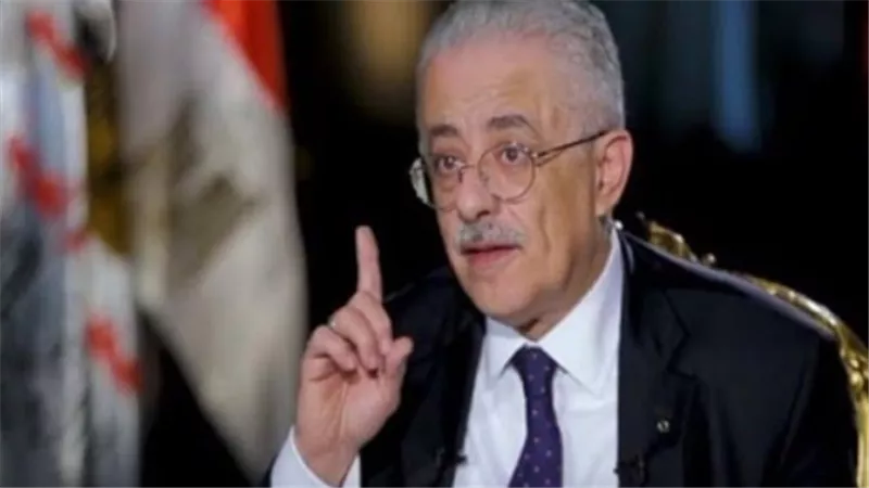 وزير التعليم للطلاب: الدخول على المواقع التعليمية لن يؤثر على باقة النت