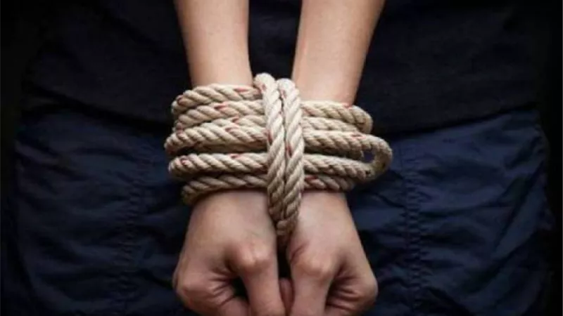 يخطف ابن شقيقه ويطلب فديه مليون جنيه.. مباحث سوهاج تكشف المستور