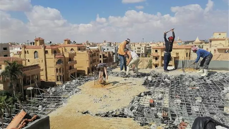 رئيس الجهاز: إزالة دور مخالف للاشتراطات البنائية بمدينة 6 أكتوبر
