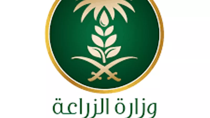 الزراعة تنفى وجود اسراب جراد على الحدود المصرية