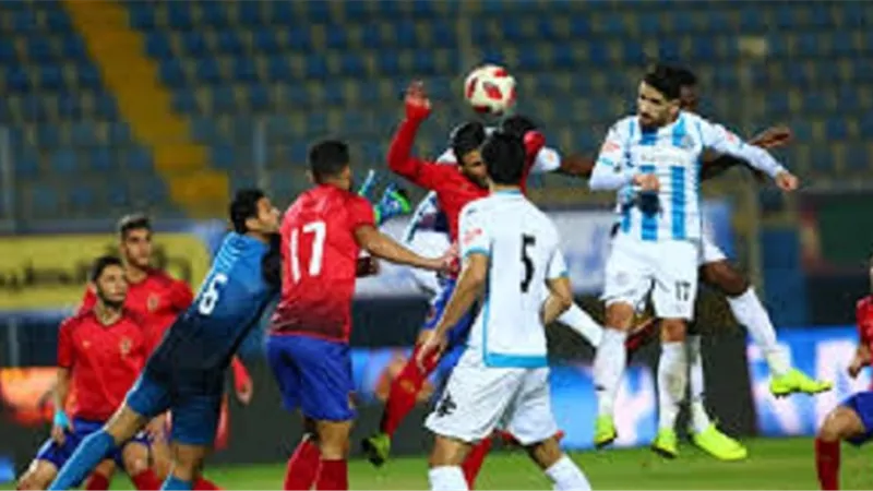 بيراميدز والمقاولون يقرران يجمدا صفقتى الأهلى
