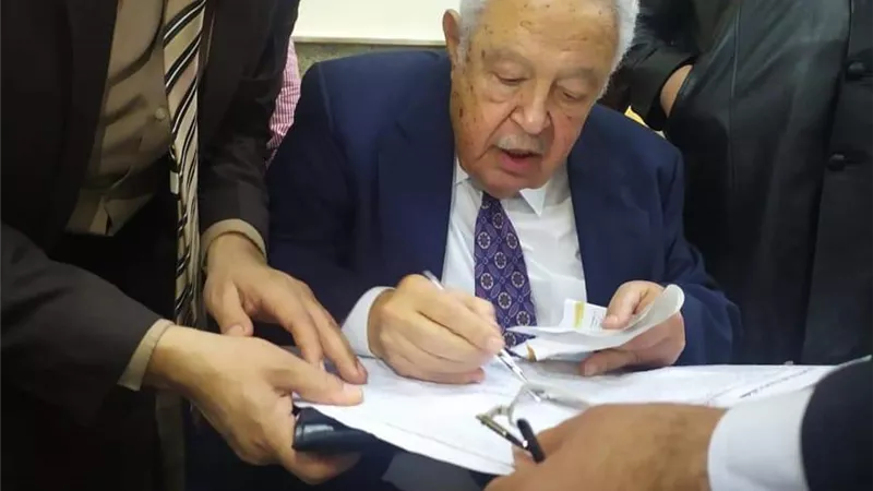 قبل إعلانها رسميًا.. رجائي عطية يعلن فوزه نقيبًا للمحامين