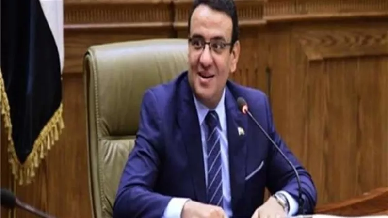 حسب الله يطالب الحكومة بمواجهة مافيا استغلال كورونا لاحتكار السلع