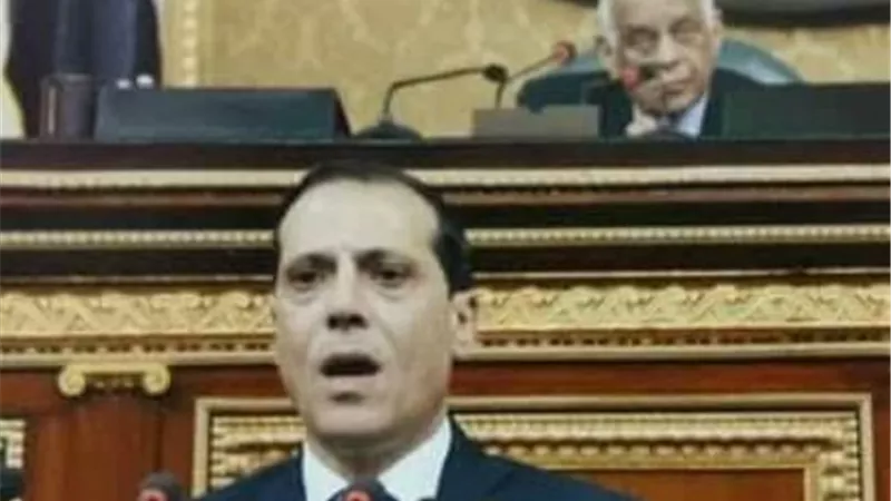 النائب جمال محفوظ يطالب محافظ القليوبية بمنع سوق الإثنين بقليوب خوفا من إنتشار كورونا