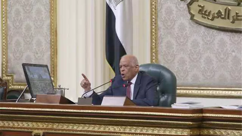 البلتاجي يتقدم بطلب إحاطة بشأن استغلال شعار تحيا مصر