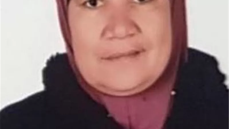 تحية للأم المثالية