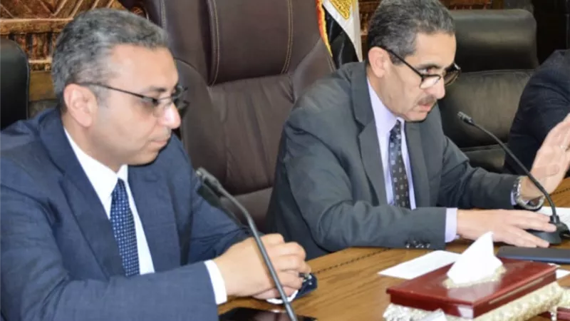 محافظ الغربيه منح العاملين أصحاب الأمراض المزمنه أجازة وتخفيض أعدد العاملين بالإدارات