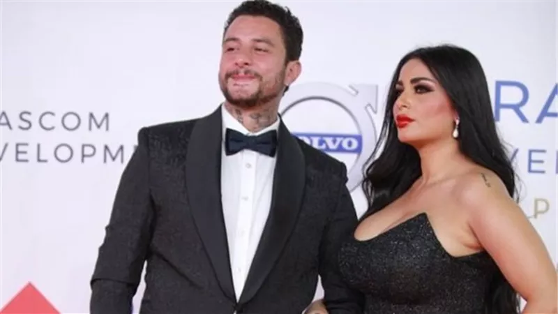 زوجة أحمد الفيشاوى تشعل السوشيال ميديا بصور مقتنيات حماها