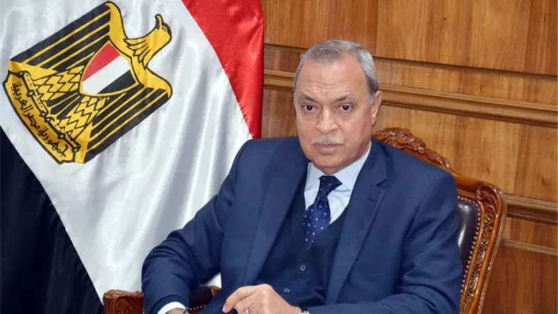 استقبال شكاوي المواطنين والرد عليها إلكترونياً بالقليوبية لمنع التجمعات