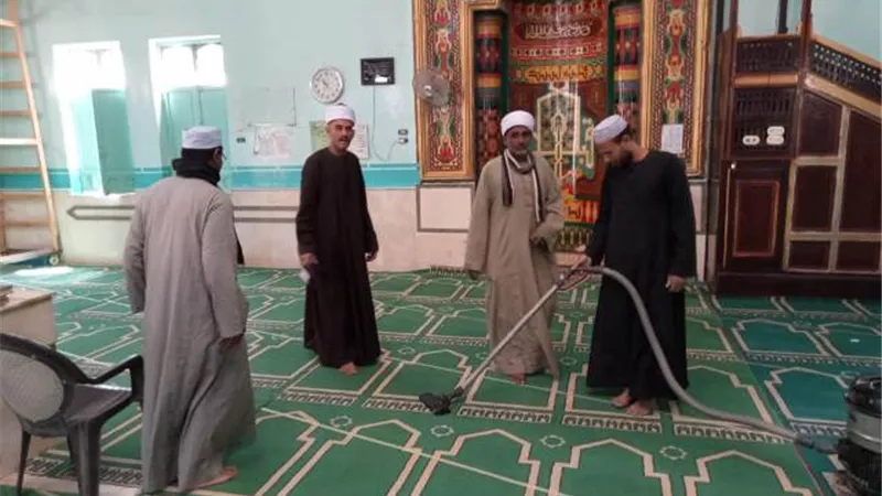 أوقاف الأقصر تعقم المساجد وتغلق دورالمناسبات للوقاية من كورونا