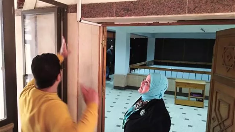 بالصور.. تطهير وتعقيم مديرية تعليم كفر الشيخ