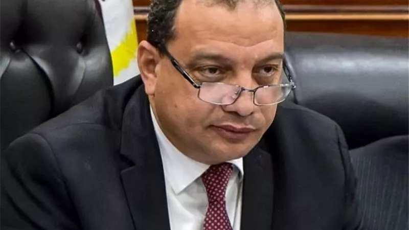 1000 جنيه مكافاه للمعيدين والمدرسين المساعدين ببنى سويف