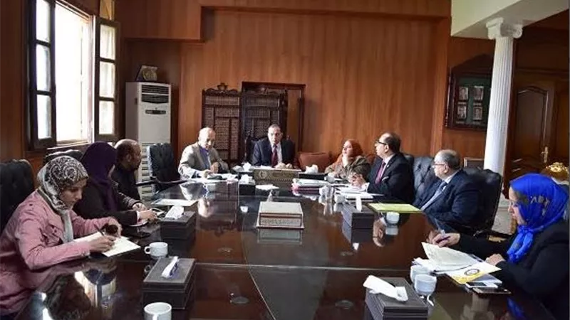جامعة بني سويف تدشن 