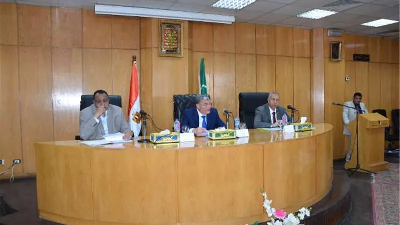 المنيا تكثف الإجراءات الاحترازية ضد كورونا. صور