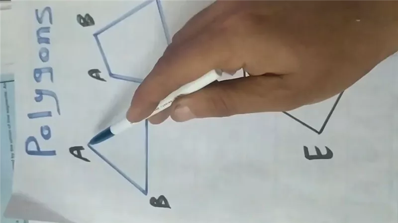 شرح لأقوى الدروس فى مادة الرياضيات لغات للصف الاول الاعدادى.. فيديو
