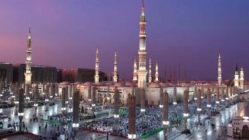 تعليق الدخول لمواقف المسجد النبوى بسبب كورونا
