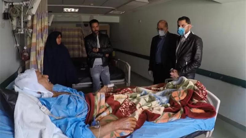 جولة للنائب طارق متولي بمستشفى التأمين الصحى بالسويس وينفي وجود حالات كرونا