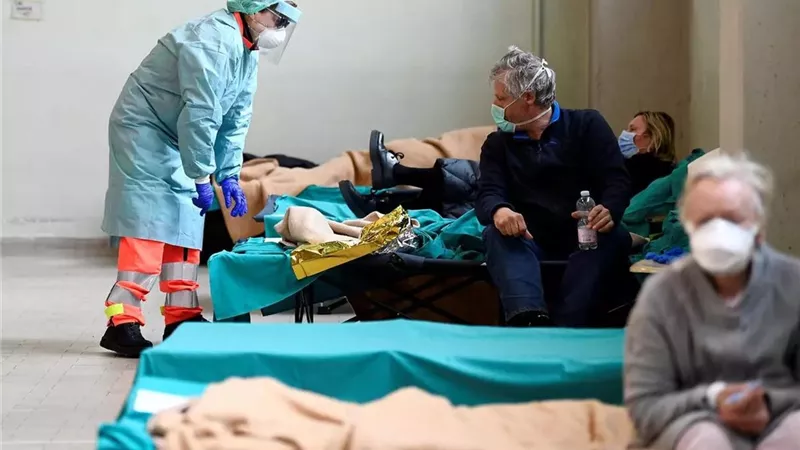 وفاة 427 شخصا بكورونا خلال 24 ساعة وحصيلة الوفيات ترتفع إلى 3405 في إيطاليا