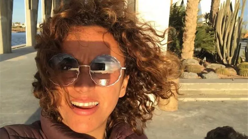 شاهد نصيحة علا رشدى للوقاية من كورونا.. فيديو