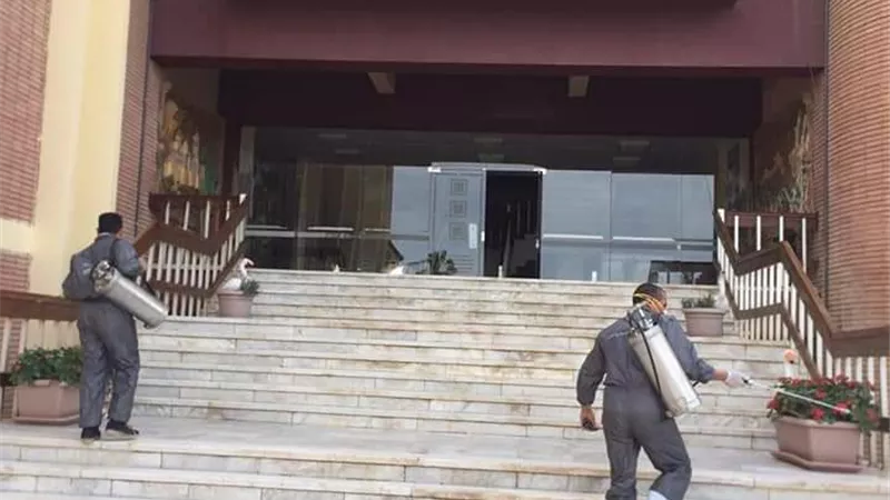 إستمرار حملات تطهير وتعقيم المنشآت العامة والسياحية لمواجهة فيروس كورونا