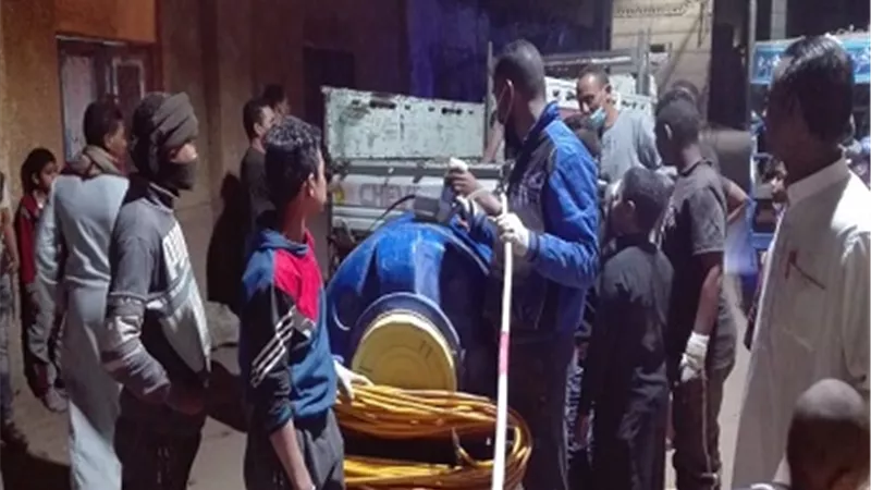تعقيم وتطهير الشوارع والمنازل والمساجد بقرية العديسات قبلى جنوب الأقصر