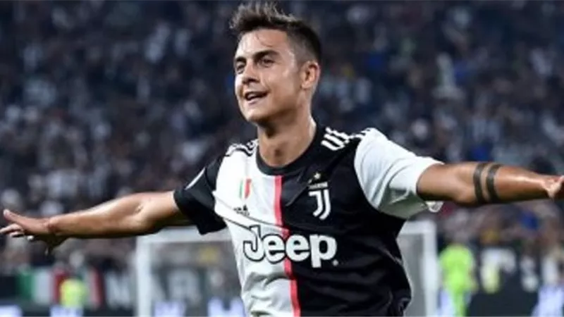 إصابة باولو ديبالا لاعب اليوفنتوس بفيروس كورونا